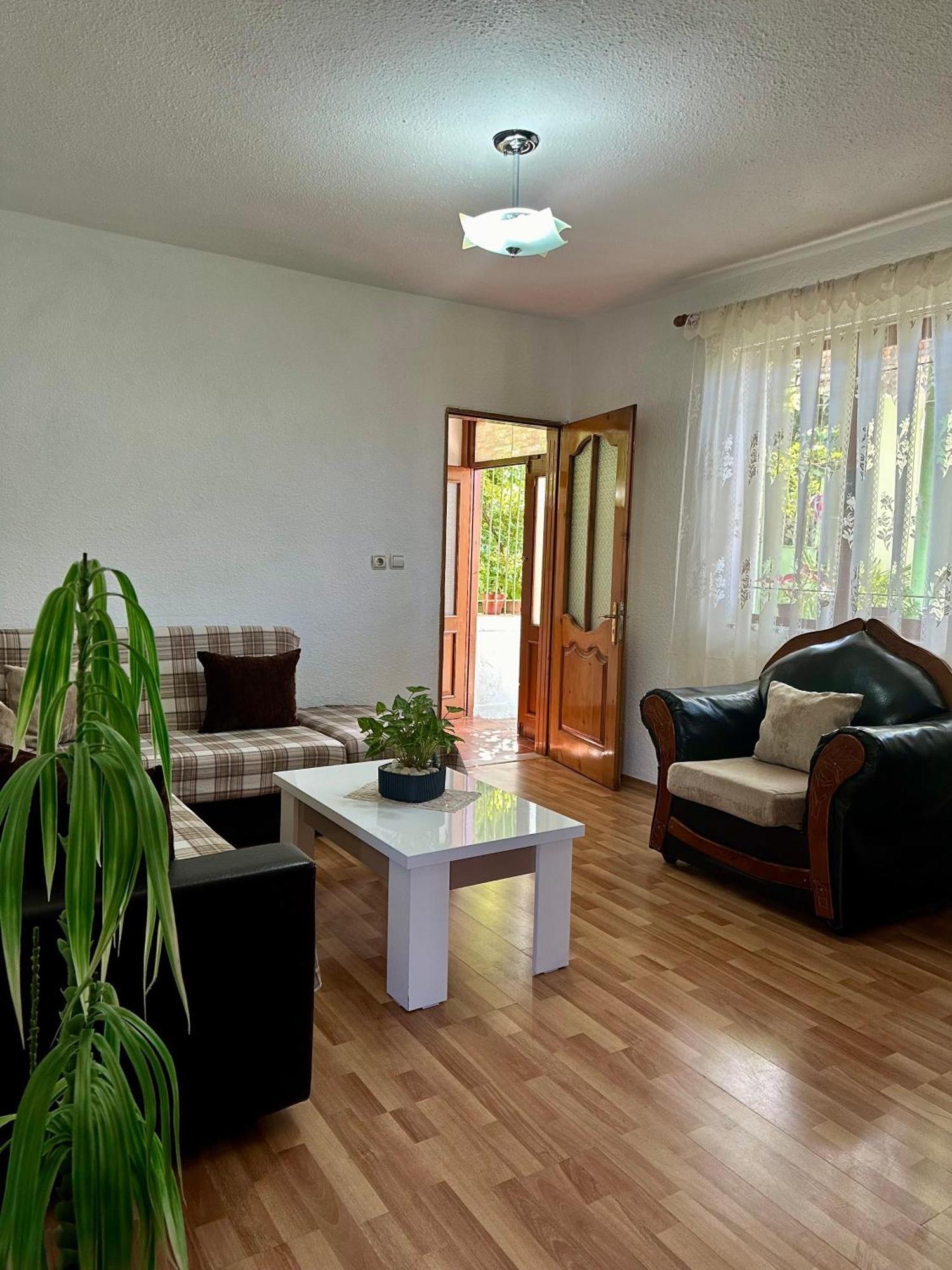 Jea House Apartment Pogradec Ngoại thất bức ảnh